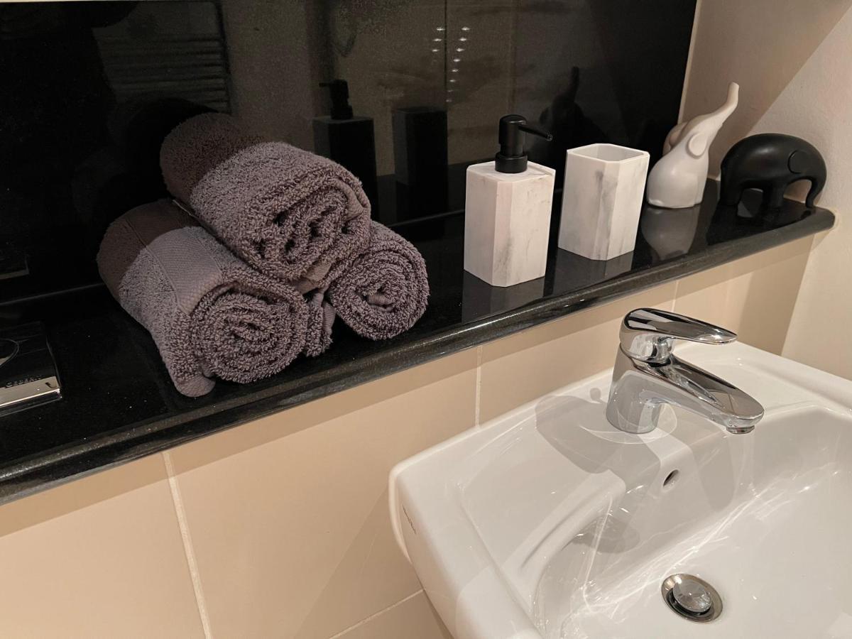 Dublin City Private Room And Private Bathroom ภายนอก รูปภาพ